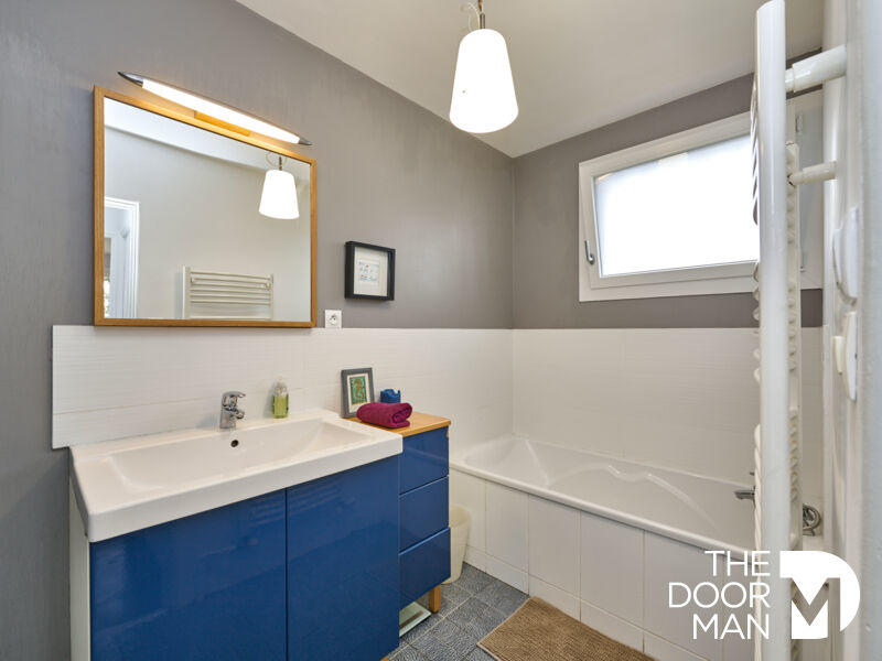 Maison - 104 m² - 5 pièces