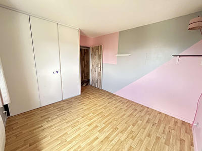 Appartement - 75 m² - 4 pièces