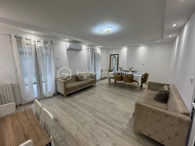 Pavillon - 120 m² - 5 pièces