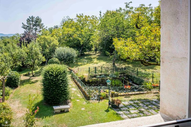 Maison en pierre - 412 m² - 12 pièces