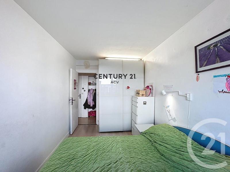 Appartement - 67 m² - 4 pièces