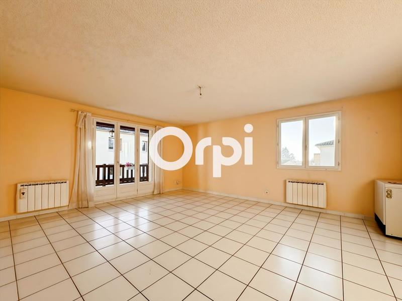 Penthouse - 80 m² - 3 pièces