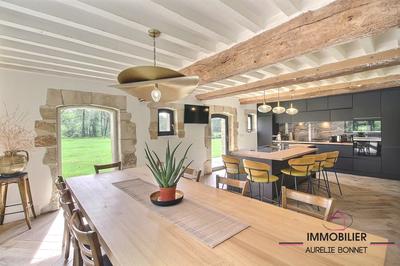 Maison - 193 m² - 5 pièces