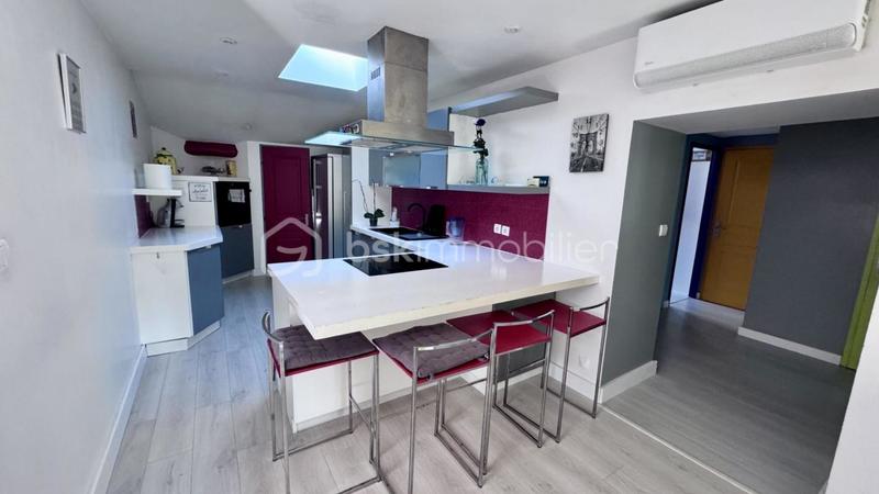 Appartement - 85 m² - 4 pièces