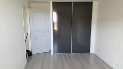 Corps de ferme - 420 m² - 6 pièces