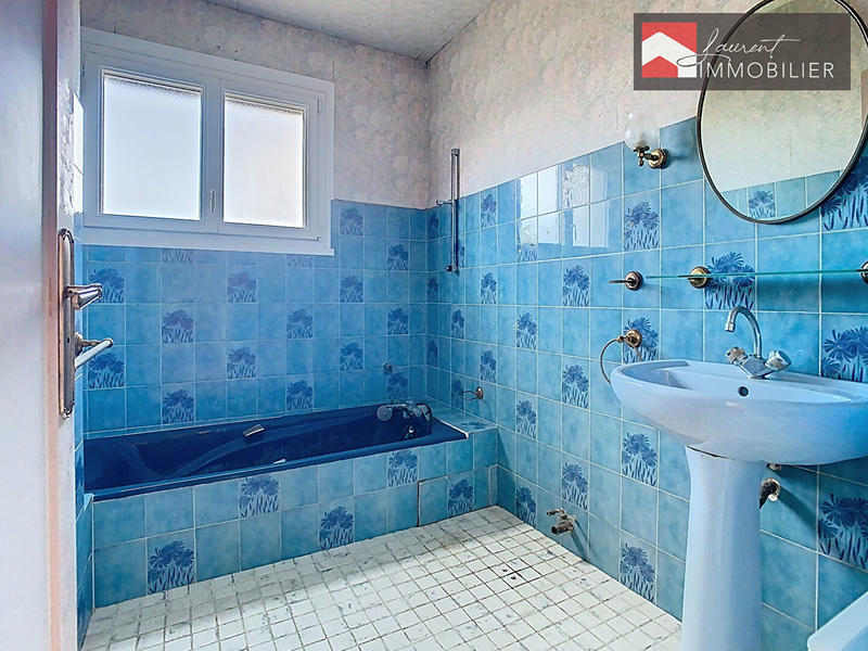 Maison - 111 m² - 5 pièces