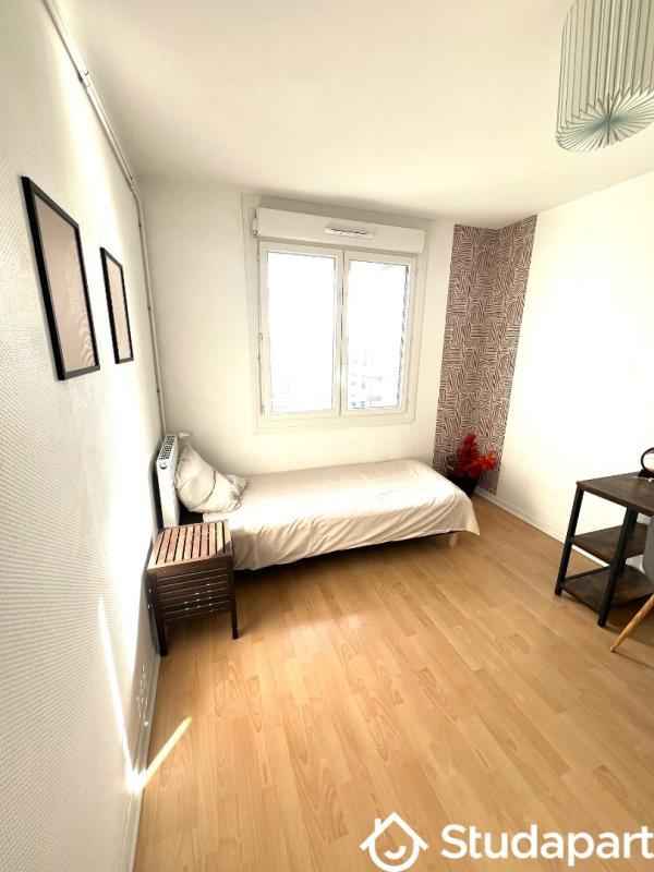 Chambre - 13 m² - 1 pièce