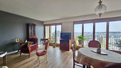 Appartement - 77 m² - 4 pièces