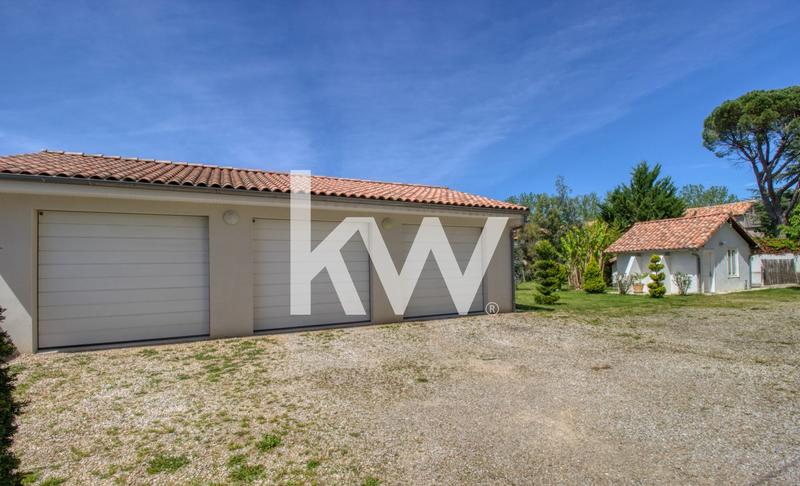 Maison de maîtres - 378 m² - 10 pièces