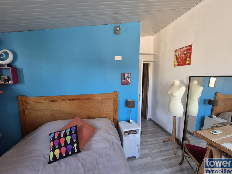 Maison - 180 m² - 7 pièces