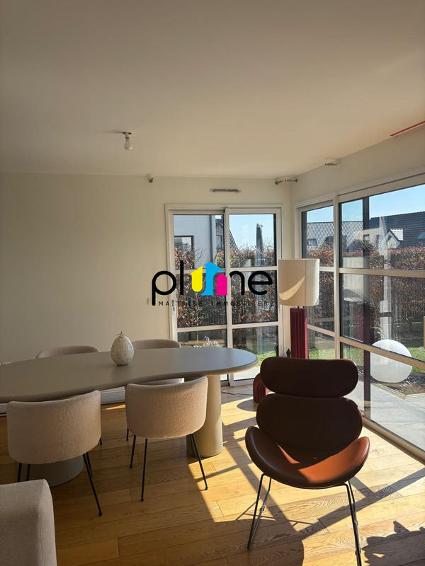 Maison contemporaine - 144 m² - 5 pièces