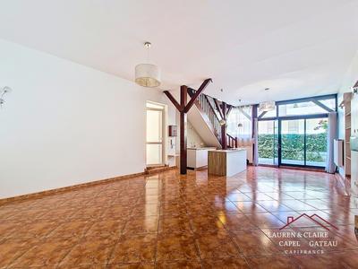 Maison de ville - 159 m² - 7 pièces