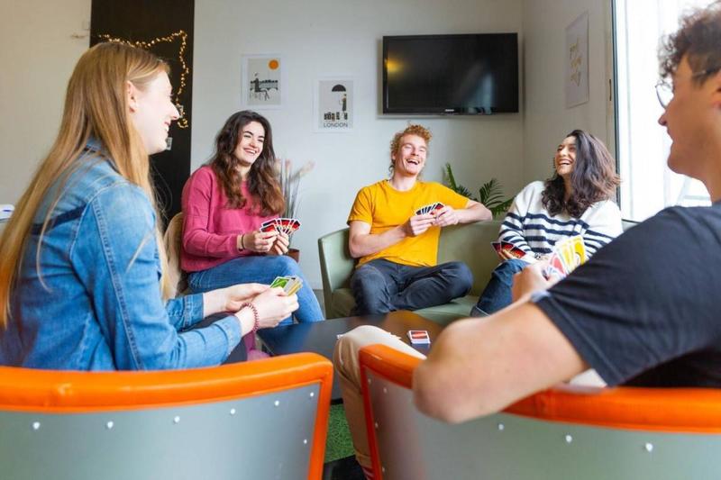 Studio - 14 m² - 1 pièce