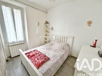 Maison - 172 m² - 8 pièces