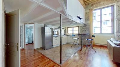 Appartement - 62 m² - 5 pièces