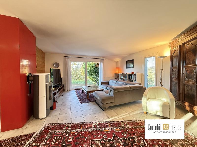 Villa - 214 m² - 7 pièces