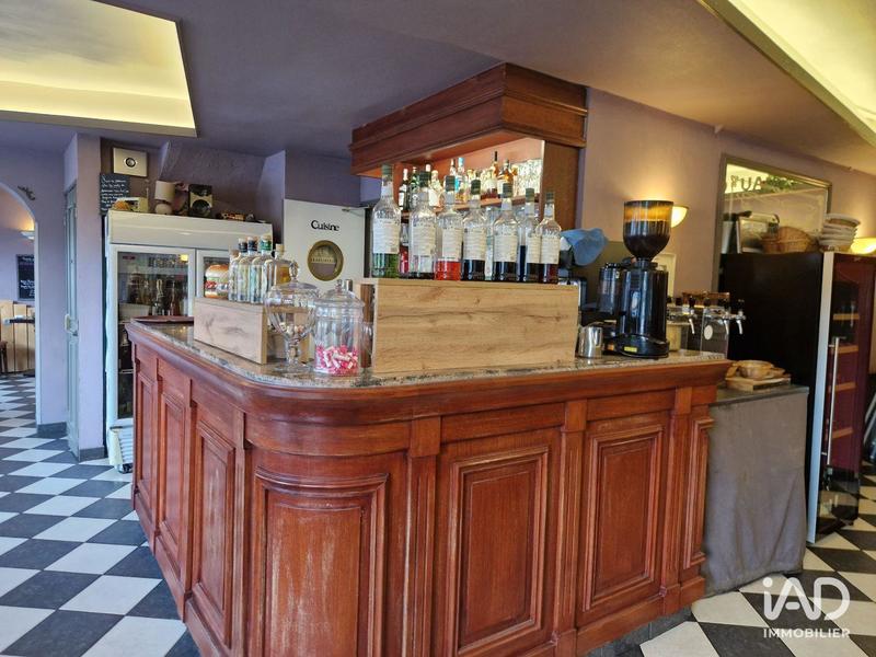 Local commercial - 200 m²