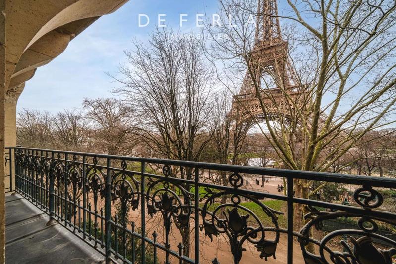 Appartement - 191 m² - 5 pièces