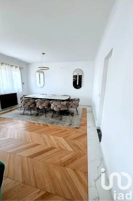 Maison - 183 m² - 7 pièces