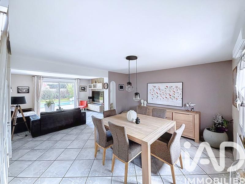 Maison - 113 m² - 6 pièces