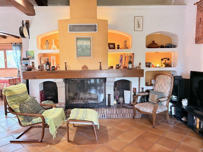 Villa - 237 m² - 7 pièces