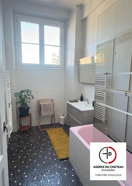 Loft - 110 m² - 4 pièces