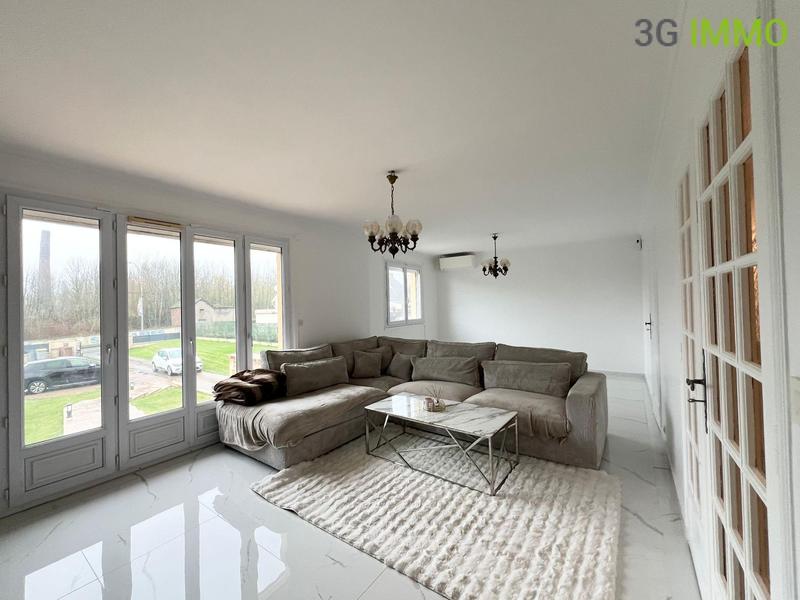 Maison - 137 m² - 7 pièces