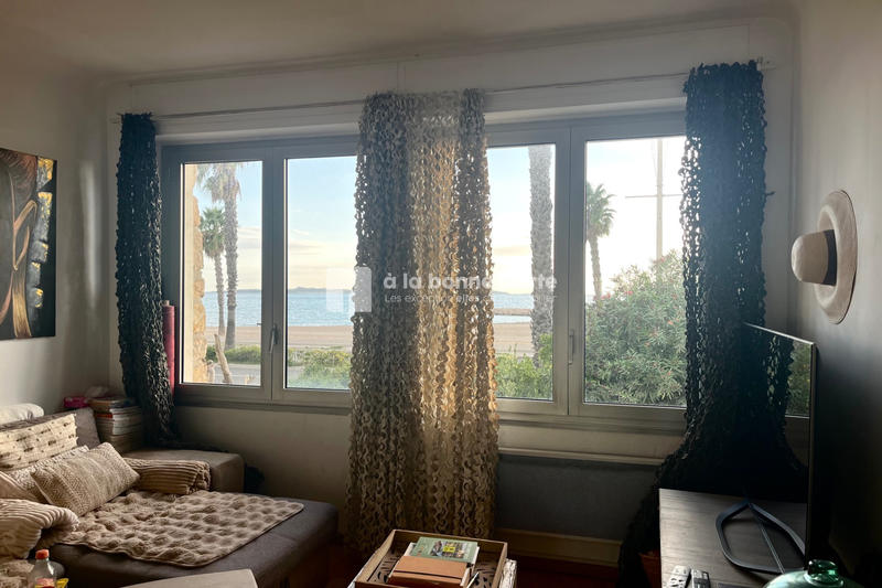 Maison - 200 m² - 10 pièces