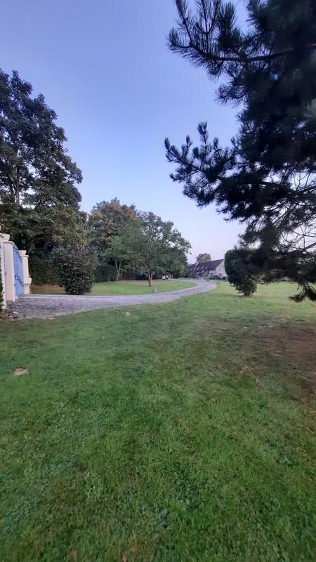 Maison - 261 m² - 9 pièces