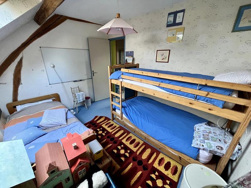 Maison - 151 m² - 8 pièces