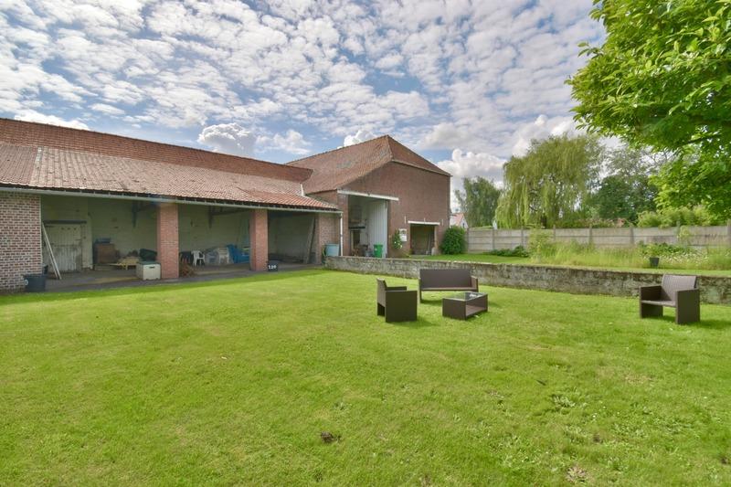 Maison bourgeoise - 245 m² - 8 pièces