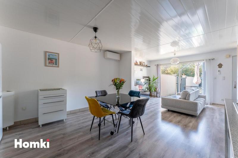 Appartement - 80 m² - 4 pièces