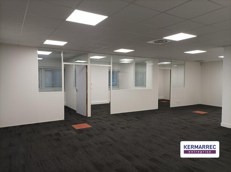 Bureau - 275 m²
