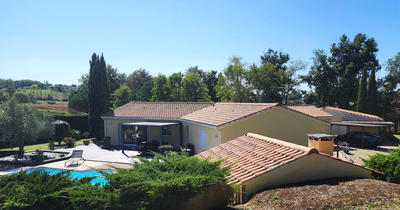 Maison - 158 m² - 6 pièces