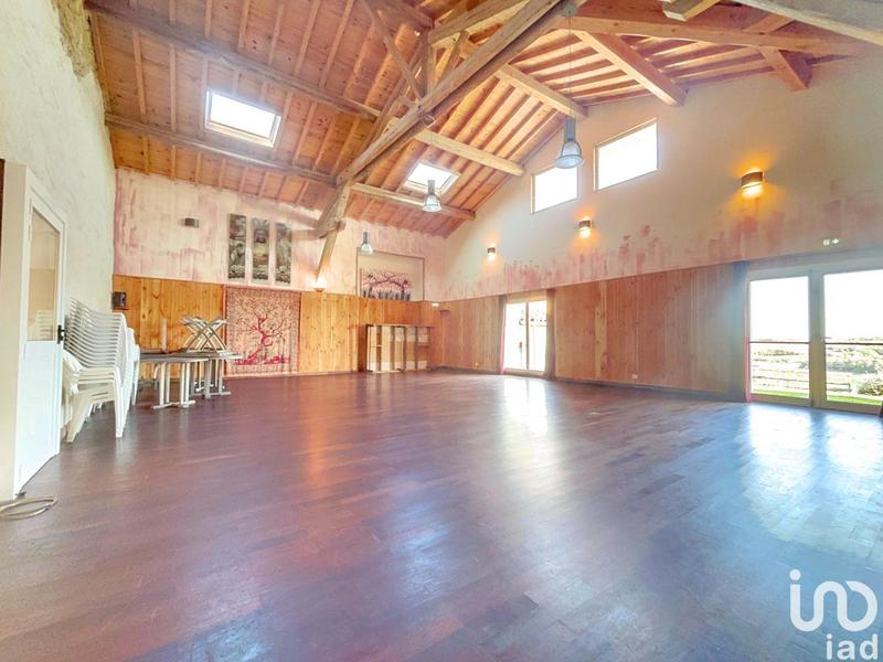 Local commercial - 1 828 m²