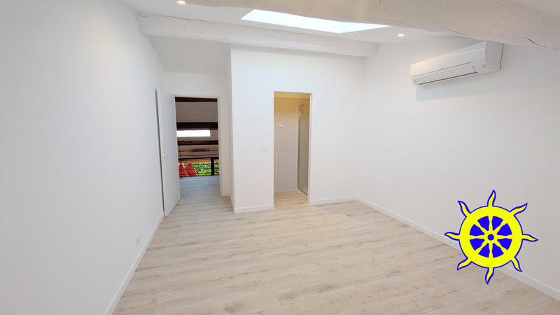 Maison ancienne - 191 m² - 4 pièces