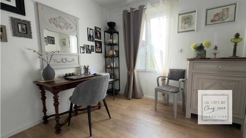 Maison - 95 m² - 5 pièces