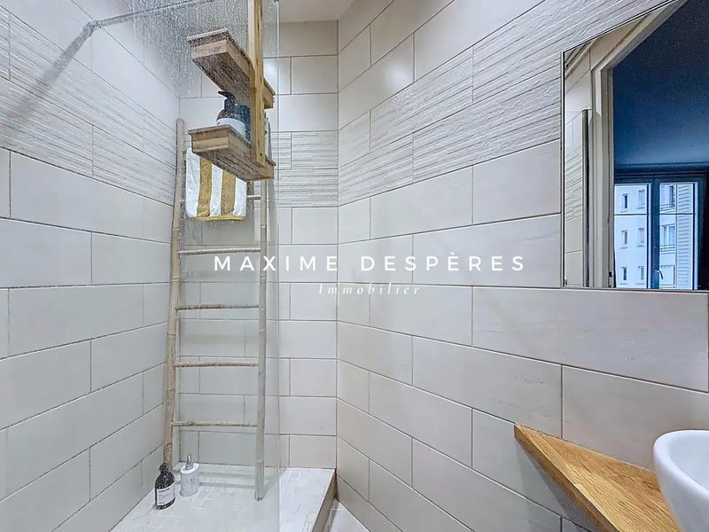 Appartement - 97 m² - 4 pièces