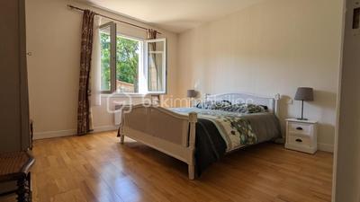 Propriété - 115 m² - 5 pièces