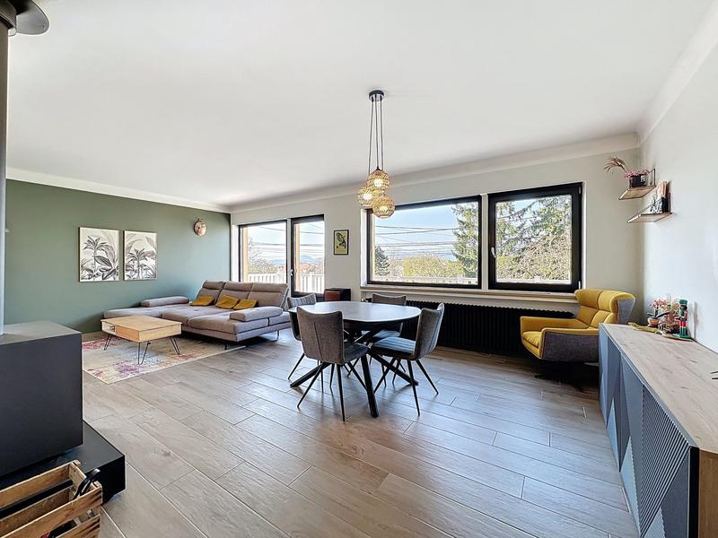 Maison traditionnelle - 103 m² - 6 pièces