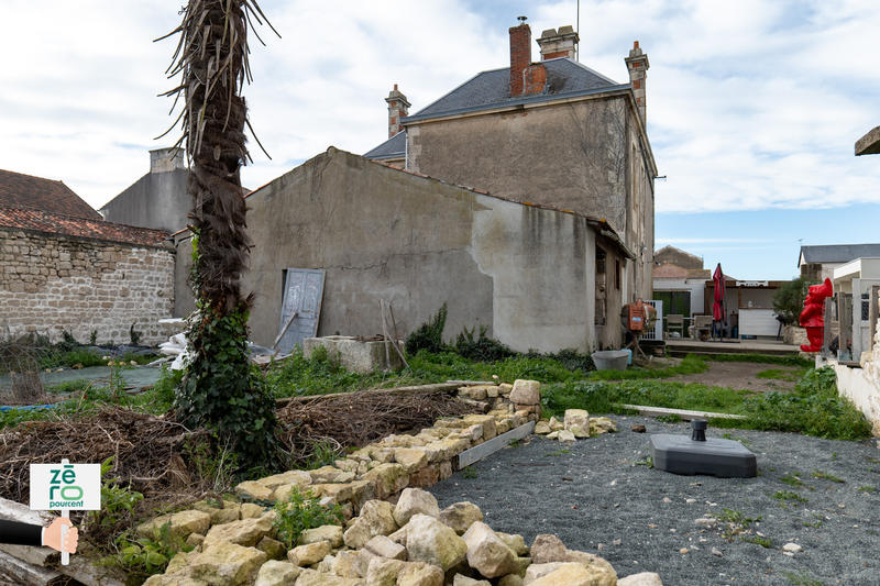 Maison - 155 m² - 9 pièces