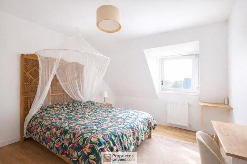 Maison - 138 m² - 6 pièces