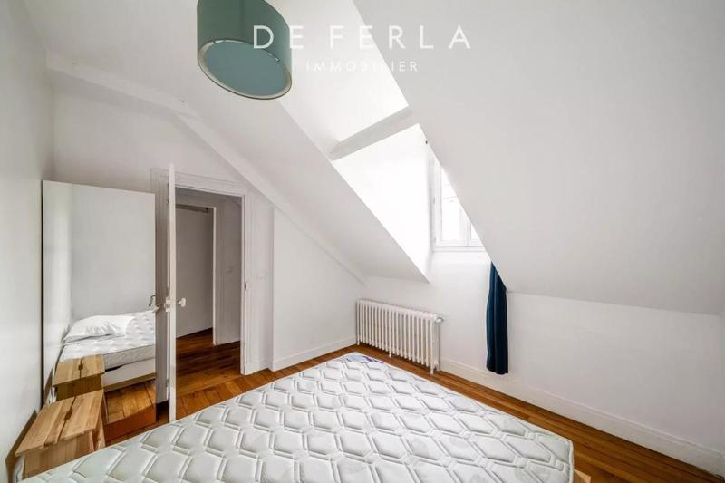 Villa - 164 m² - 8 pièces