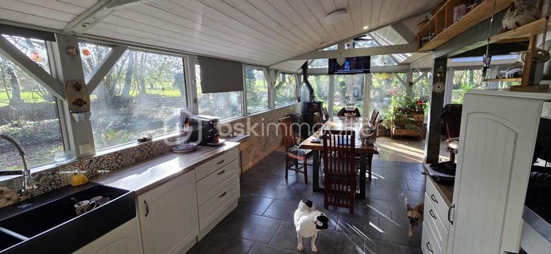 Maison - 176 m² - 6 pièces