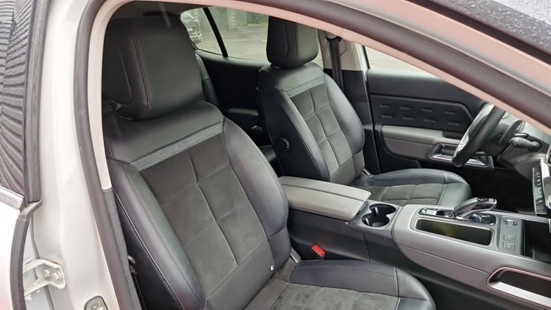 Citroën C5 Aircross BlueHDi 130 s&amp;amp;S Eat8 Shine Pack