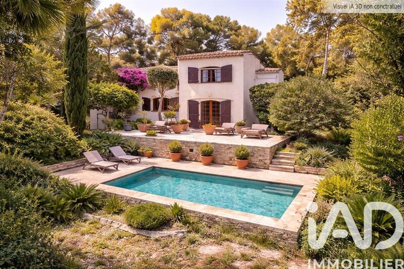 Maison - 122 m² - 7 pièces