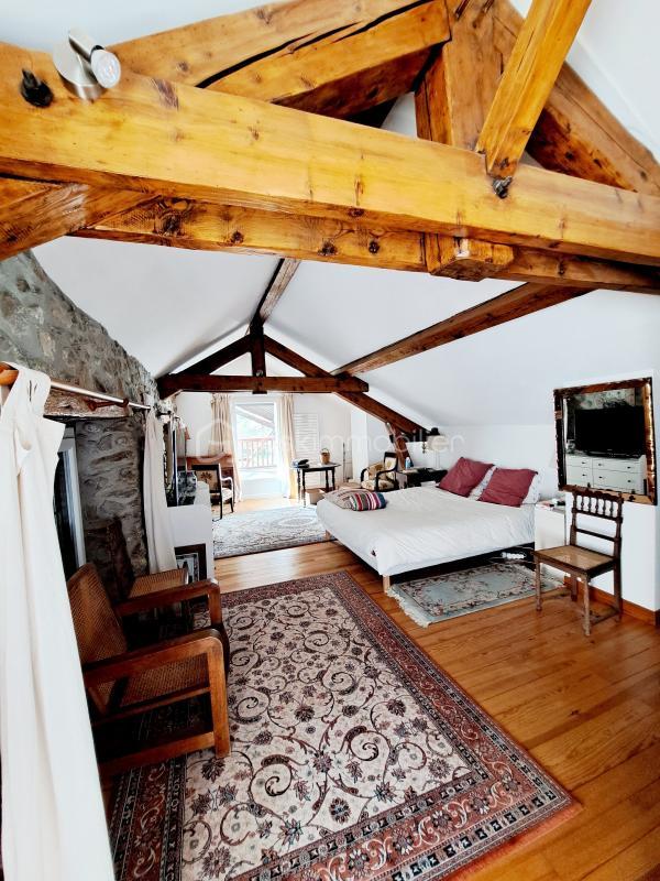 Maison de village - 280 m² - 10 pièces