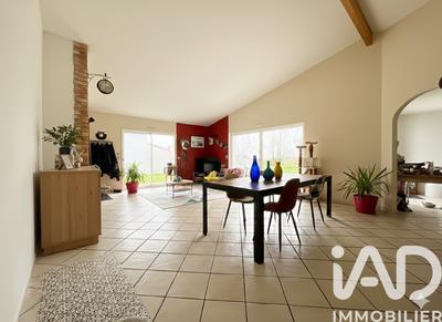 Maison de village - 170 m² - 7 pièces