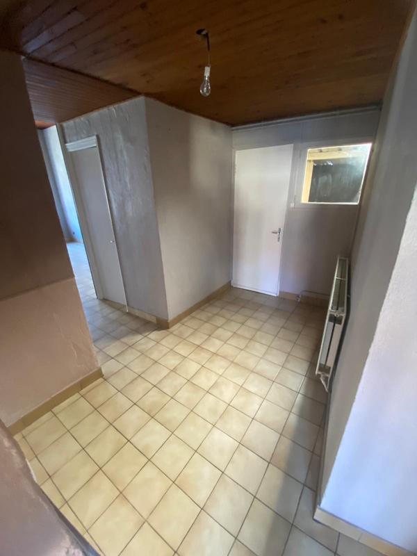 Maison - 98 m² - 3 pièces