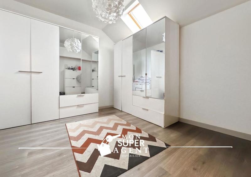 Maison - 100 m² - 4 pièces